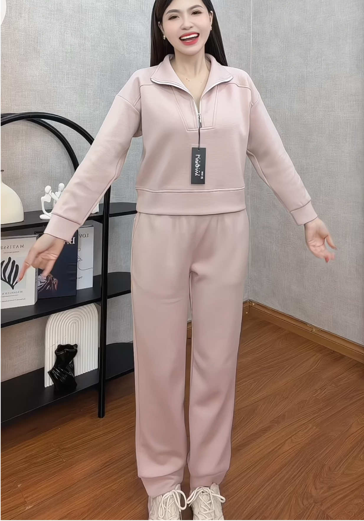 Bộ nỉ Laroma đẹp lắm ce ơi #tranghaycuoi #boninu #bonilaroma #laroma #bonithethao 