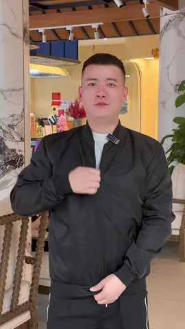 Áo khoác dù nam #thoitrangnam #aokhoac #xuhuongtiktok #muataitiktokshop🛍 