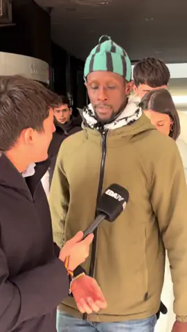 Urgente: me arrinconan e increpan al preguntar a Irene Montero por @XOKAS #Viral #españa #parati #fyp #politica 