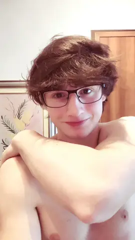 #babyface #glasses #nerd #younda 