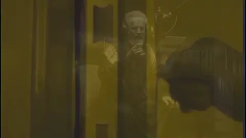 گبرنأ وعرفنأ.أن باسم الكربلائي علاج لاارواحنأ المتعبه  . . . . . . . . . . . . . . . .  #FOR YOU #VIRAL #FYP #TIK TOK #CAPCUT.