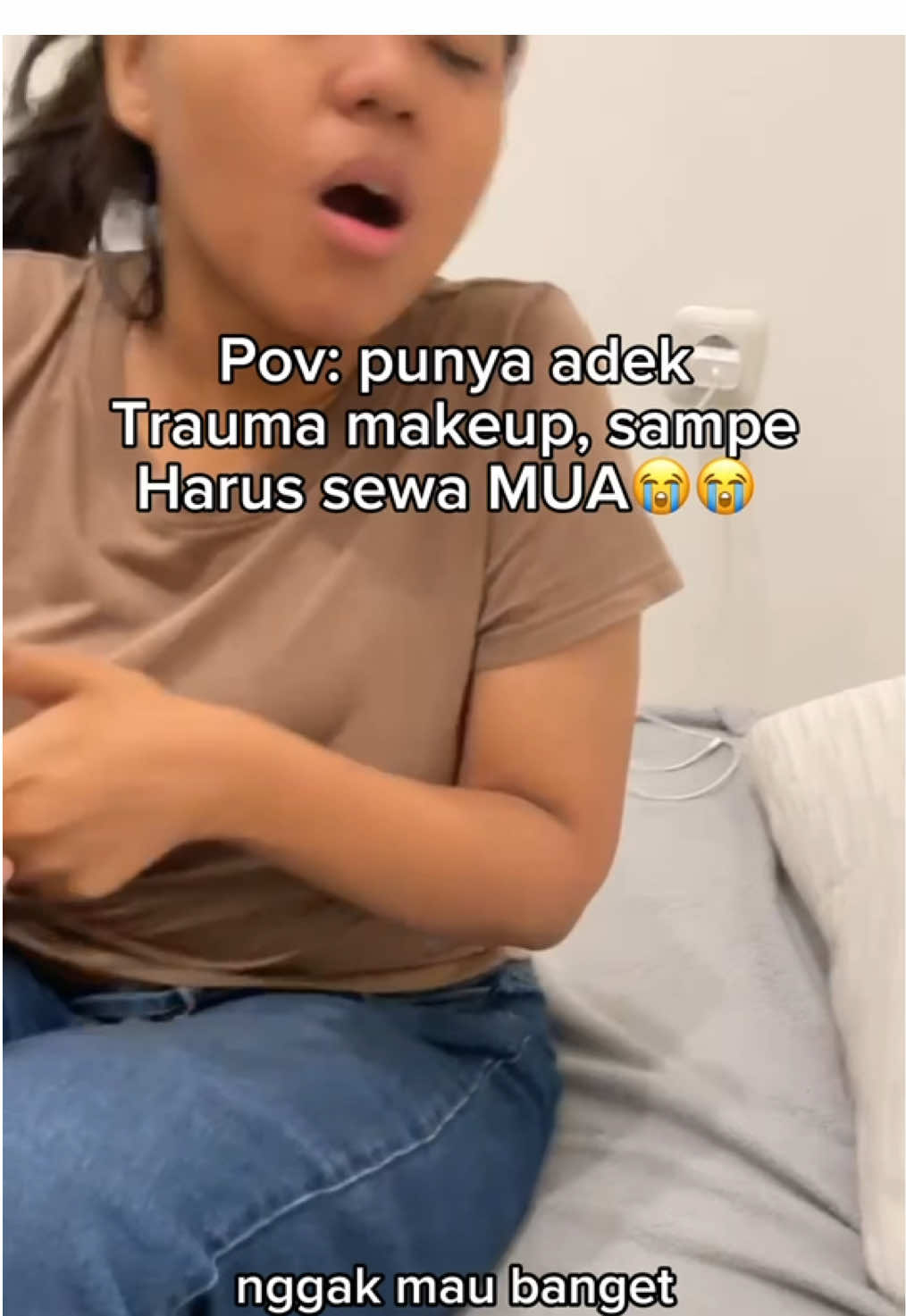 Udah disewain juga tetep nolak awalnya 😌 #fyp #ngakak #pembesihwajah #bebasdaki #mukasegerbersih 