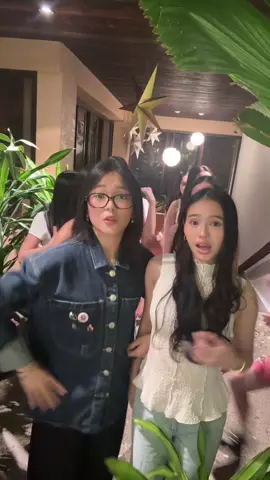 awee!! #19 @thrsvllmrr @lor @KaitlynSturmm @Krystl Ball<3 