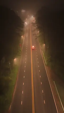 Địa điểm Cafe đêm ngắm sương không thể bỏ lỡ khi đến Đà Lạt mùa này 😊#ptl #ongganhdalatchill #deoprenn #dalat #tramruaxeaetouring24h 