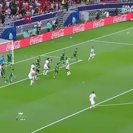 ياسين مرتاح فاش تعمل 😂! #foryoupage❤️❤️ #الافريقي_عقلية1920🇦🇹🇦🇹🇦🇹💕💕 #تونس🇹🇳 #منتخب #دربي_العاصمة 