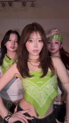 Dress code: GREEN💚 #BENNY #SENA #KYARA #TOKI 