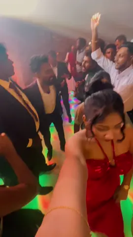 #CapCut ♥️🌹 #dancefloor #newtrend #fyp #tranding #viraltiktok #onemillion #onemillionaudition #tiktok 