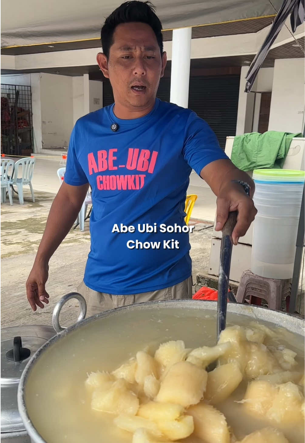 5 tahun niaga ubi rebus — 100kg sehari di Chow Kit @abeubichowkit ✔️ #raremakan #abeubichowkit #ubirebus #chowkit 