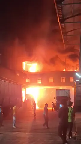 PT DUA KELINCI TERBAKAR MALAM INI 