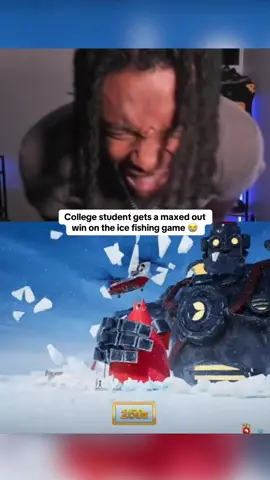 College student gets a maxed out win on the ice fishing game 😭 #kickstreaming 