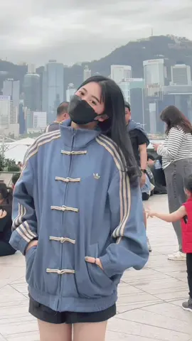 Janji ya sampe nikah ,gaboleh curang aku gamau jadi tamu dipernikahanmu🥹 #nengdill186 #casualoutfits #adidaschinesenewyearjacket #mamasetijo #mamajliteng #ldrhongkongjepang🇭🇰🇯🇵 