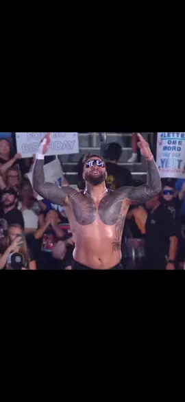 I’m at my limit with this guy #WWE #wwememes #raw #jeyuso #yeet