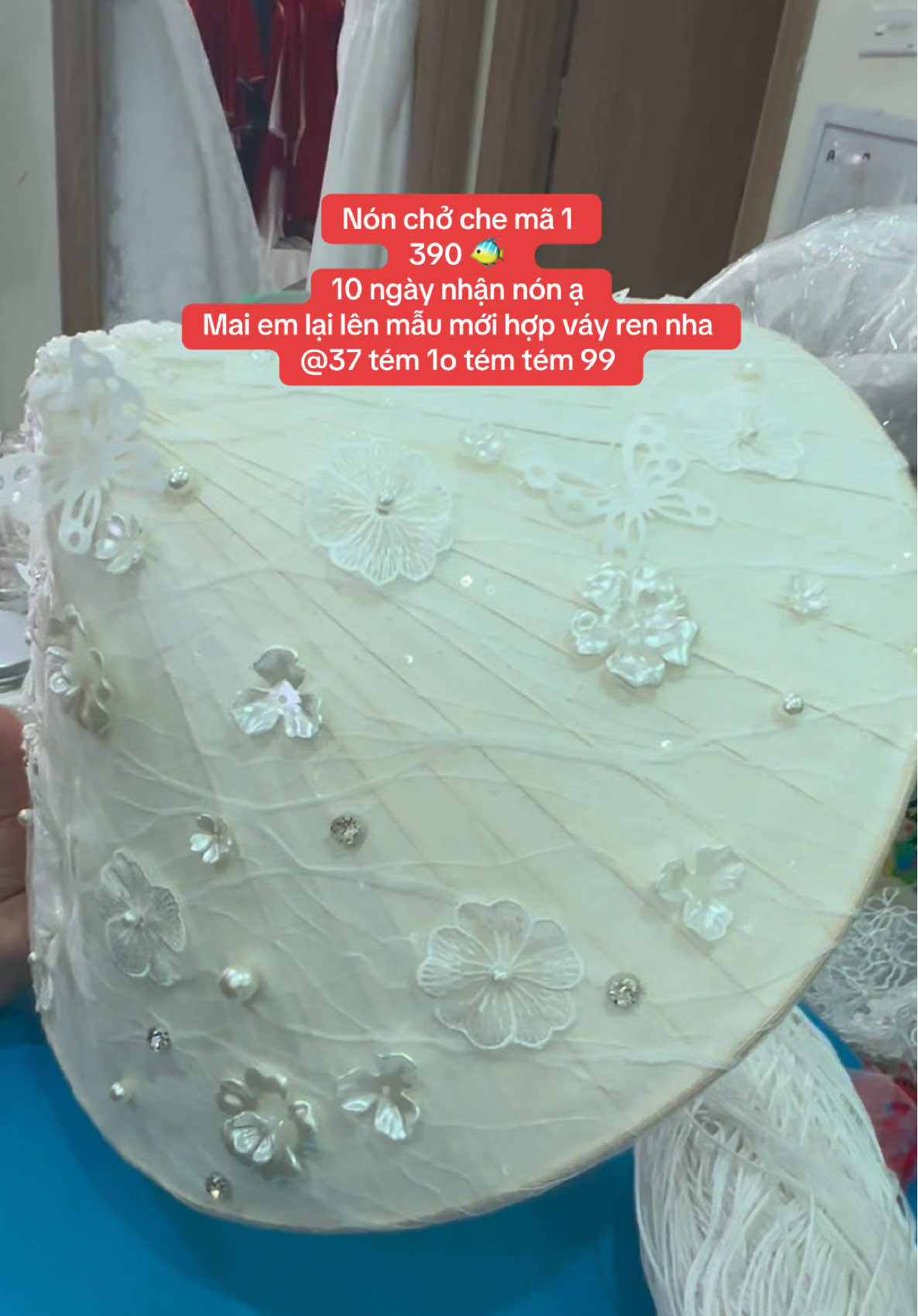 Nón cưới chở che ☺️ Mã 1 ạ . #anhsubridal #xuhuong #wedding #noncuoi 