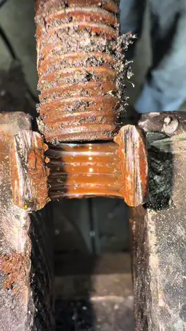 #limpeza de rosca#weld usinagem #machine #fresadora #torno 