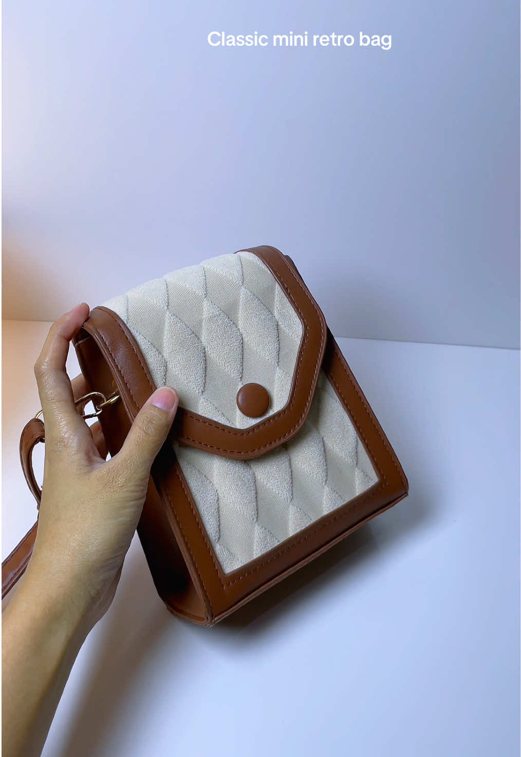 Affordable mini retro bag na pweding ipangregalo #bag #bagforwomen #slingbag 