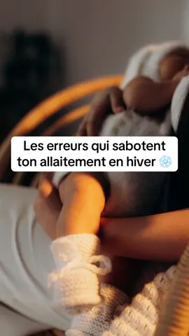 Les erreurs qui sabotent ton allaitement en hiver ❄️ Et que je vois tous les jours dans ma formation de facilitatrice d’allaitement certifiée approche @Apasdemoa ! Si ton bébé tète souvent, si tu doutes de ta production ou si tu ne comprends pas ce qui se passe : c’est NORMAL. Ton corps fonctionne en offre & demande Sache que le tire-lait ne représente pas ta vraie capacité. Et ton lait est toujours assez, il s’adapte. Je me forme actuellement comme facilitatrice d’allaitement pour accompagner au mieux les jeunes mamans et je peux te dire une chose : la majorité des allaitements échouent par manque d’informations pas par manque de capacité !! Tu n’es pas « pas faite pour allaiter » Tu n’as juste pas reçu les bonnes clés Et je suis là pour t’aider à les comprendre 🤍