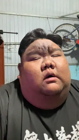 #utta chúc mọi người người nghe nhạc vui vẻ 