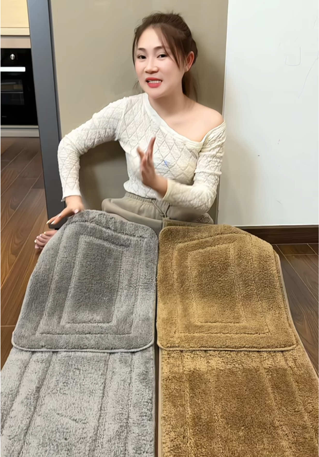 Rút sạch ví tiền mất thôi #tham #giadungcattuong 