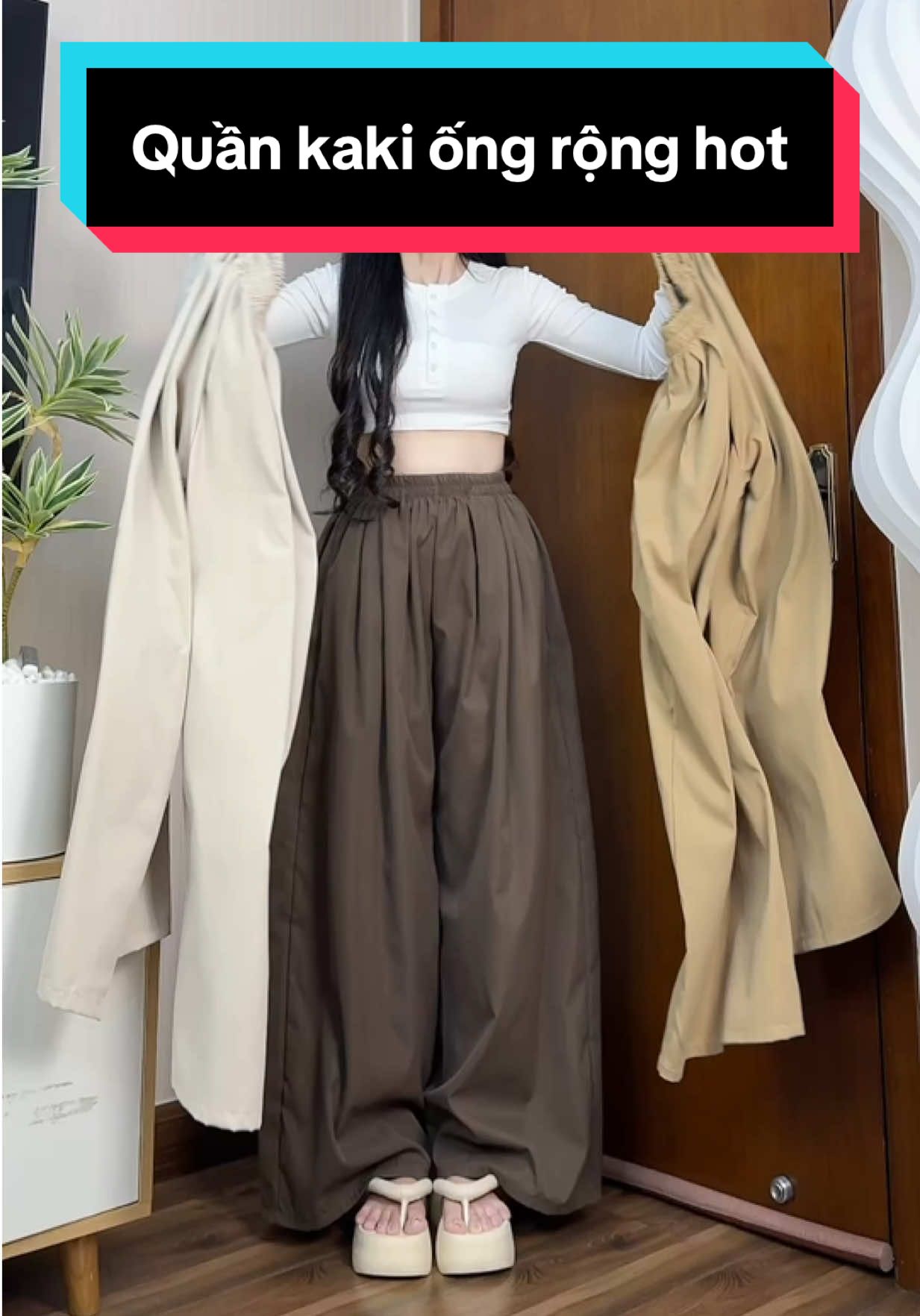 Quần kaki ống rộng hot ạ #xuhuong #outfitideas #thoitrangnu #phanhriviuuu #L 