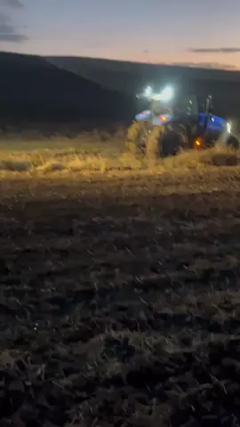 #newholland #masseyferguson #7s165 #tr6s #tarla 