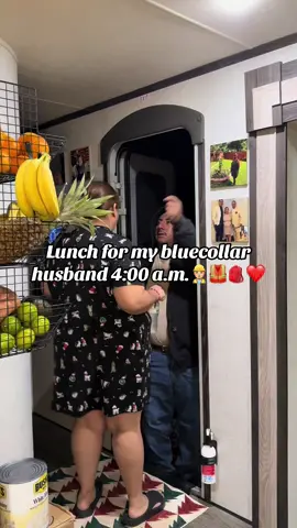 Hawaiana Alpastor Cake for today’s first of the month luncheon! #lunchideas #torta #lunchbox #easylunch #mexicanfood 