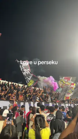 Sans .Pokoknya terbaik ❤️❤️❤️