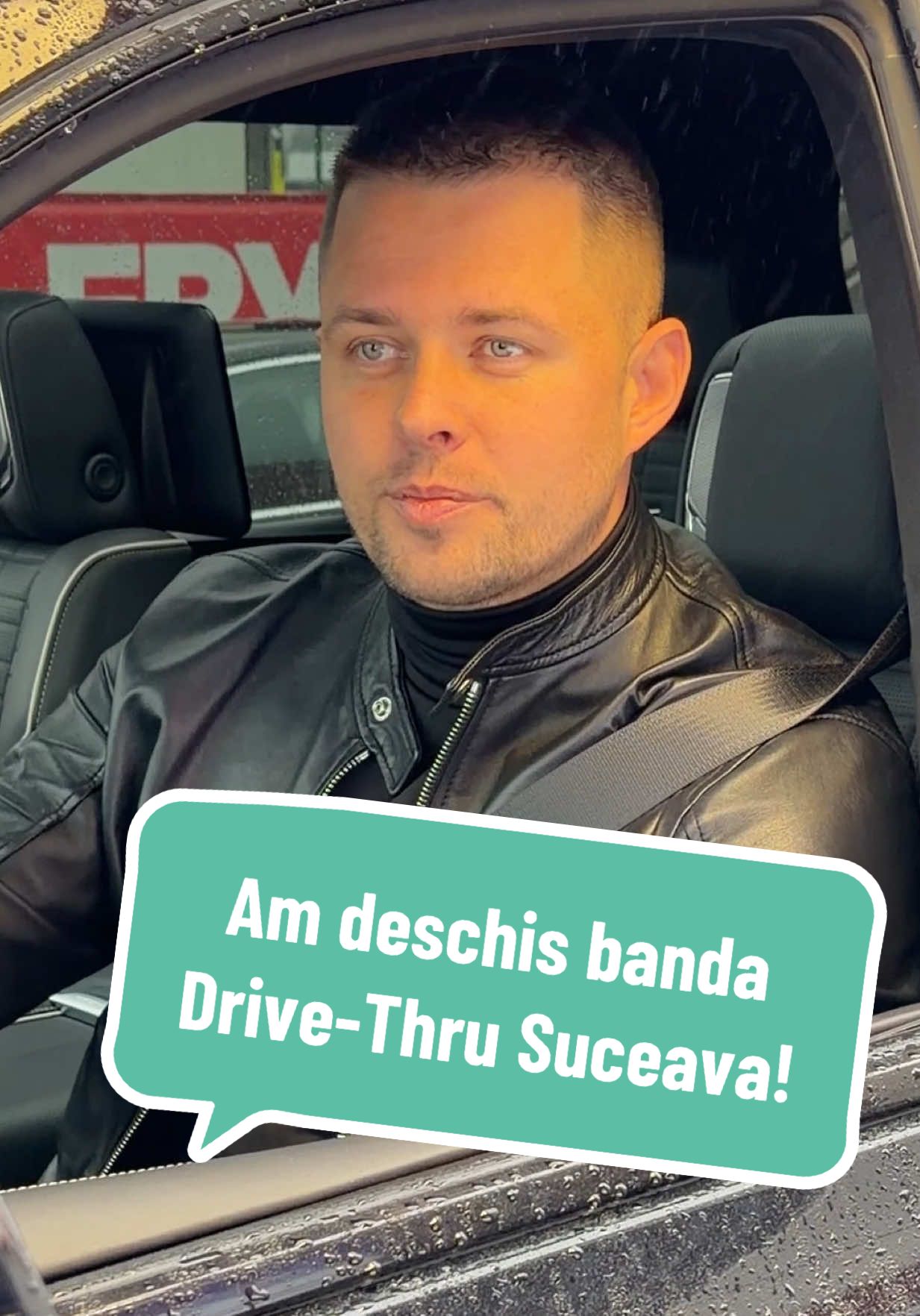 De astazi am deschis banda de Drive-Thru la @FRYDAY Suceava, program 09:00-03:00 si am luat ceva la pachet pentru drumul catre Neamt! 🏎️