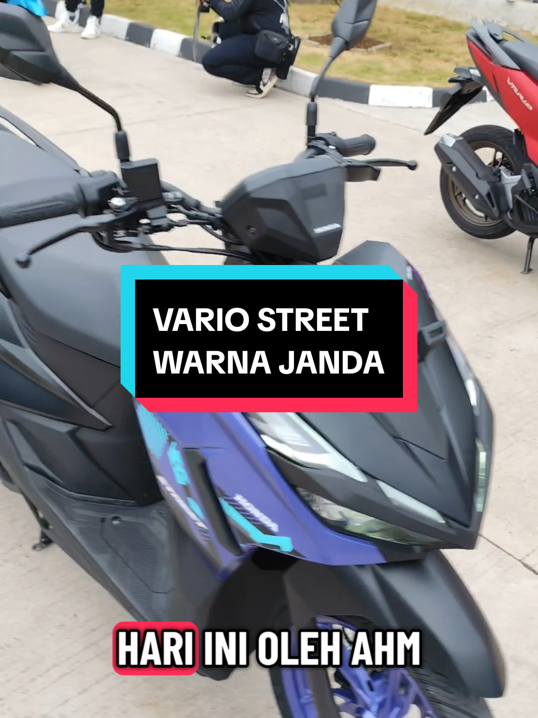 Vario street 125 warna janda, Black Purple harga Rp. 26jutaan #vario #variostreet #vario125 