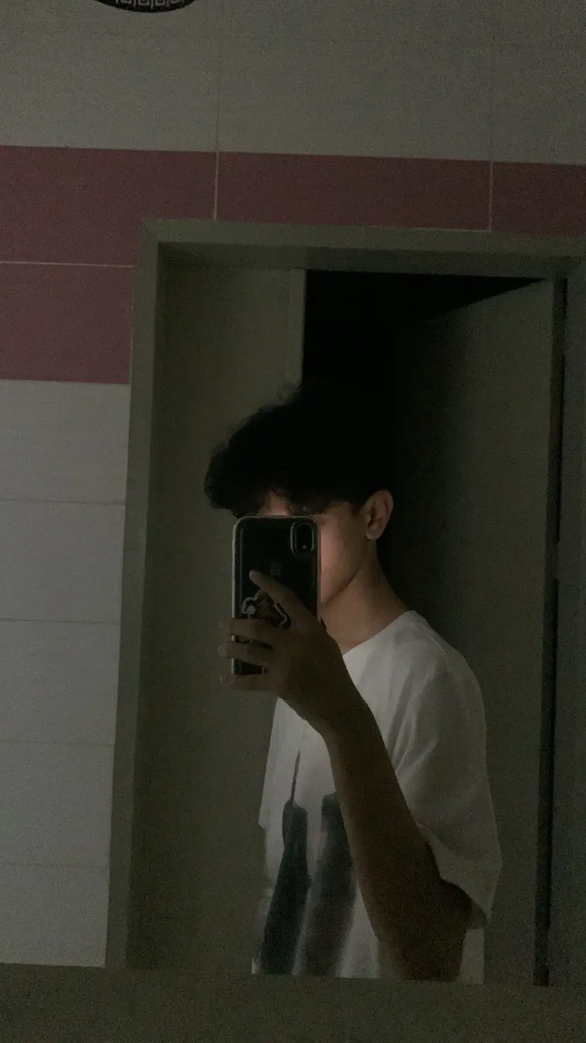 َقُلْ لي كانَ يَهْواني#explorer #CapCut #fyp 