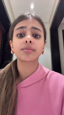 OMGOMG SALT AND VINEGAR LAYS CHIPS WITH NUTELLA OMG OMG😊😊 @K and J❤️ @thejanettawk 