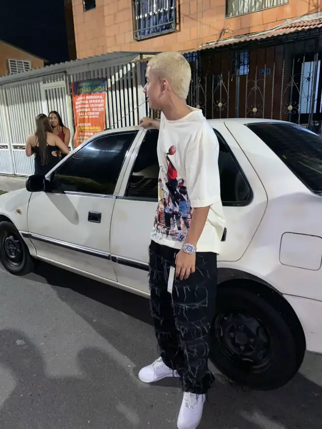 Uyyyy paaa #paratiiiiiiiii #4kt #videoviral @Flowdy_ 