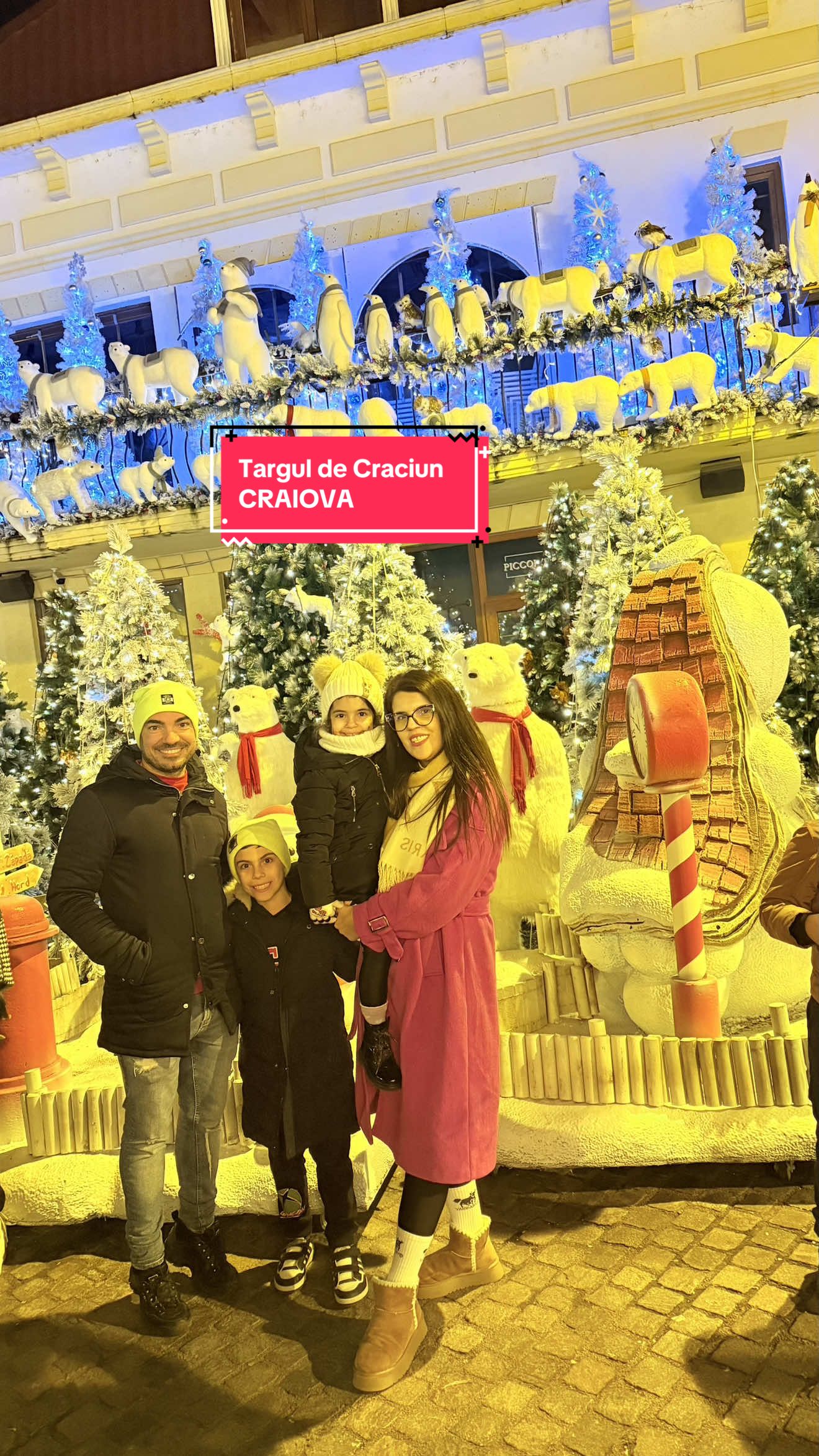 Decembrie magic la Craiova  ❤️ @Bogdan.antonescu  #targcraciun #christmasiscoming🎄 #family #1decembrie #christmasgiftideas 