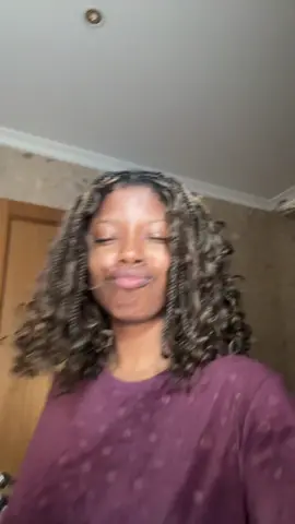 Did i just hear “muah”?👀 @AgnelaMakeup 