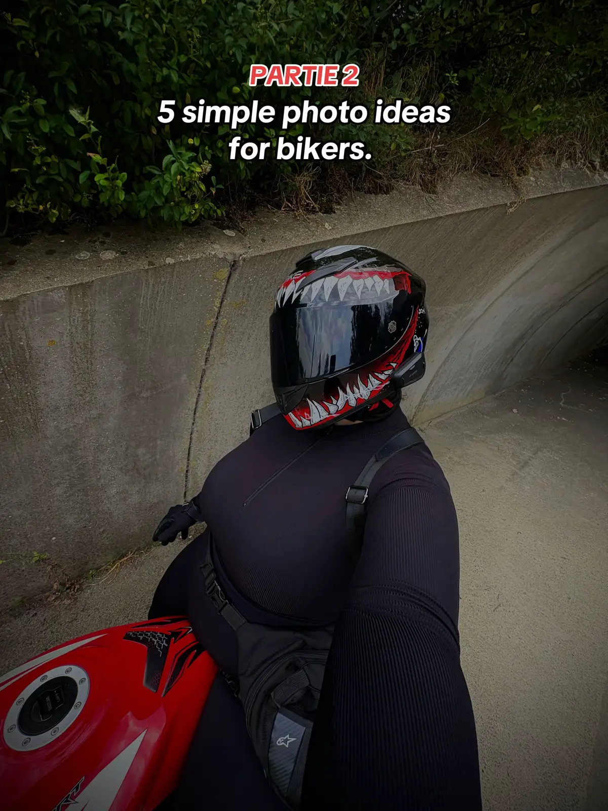 Tu préfère la quelle ?? #motarde #motorcycle #bikegirl #cardo #fyp  📷 @pauline_jourdain_photographie 