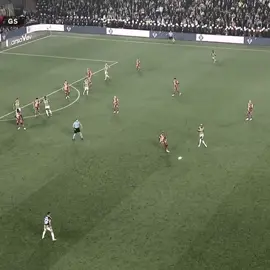 O nasil gol ag .  .  .  #johnduran #fenerbahçe #goll #gs #kesfet 