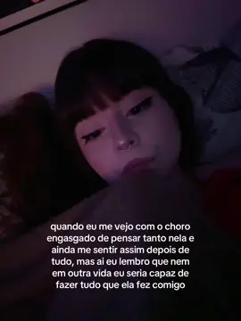 eu nunca teria feito isso com a nossa amizade, nem se eu te odiasse, mas pelo visto sou eu quem me odeio por ainda estar presa nisso