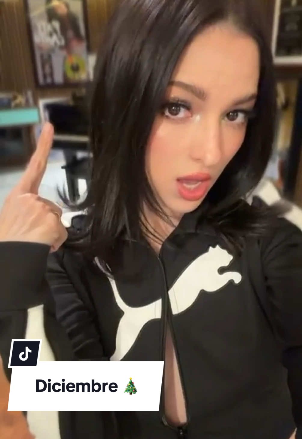 El 1° de diciembre desempolvo esta rolita para ustedes  🎄 🎅🏼 🎄  Descubre mi playlist navideña en Spotify y agrégala a tu lista en estas fiestas ❤️  #lastxmas #lastchristmas #diciembre #playlistnavideña #navidad