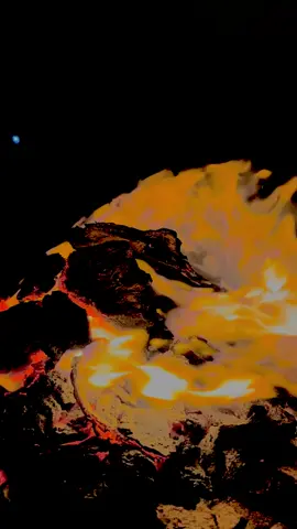 Geceye güzel bir söz bırak🖤🥀✨#keşfetbeniöneçıkar #permaberma #keşfetbeniöneçıkar #storytime #hüzünlüvideolar 