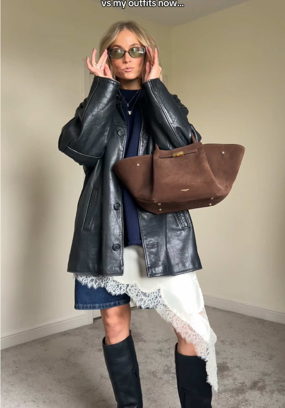 Everything changed when I realised this 👇 For years I’d save outfits on Pinterest and try to recreate them… and they’d never look the same. I thought it was because my jeans were different, or my top wasn’t the exact one!!  But it was never the clothes themselves - it was how they fit. The length of the trousers, the way the fabric drapes, the cut of the coat, the silhouette. Two “basic” pieces can look completely different depending on those tiny details. If something doesn’t sit right when you try it on:  it’s not you. It’s not your body. It’s just the fit. Don’t be afraid to size up, size down, or switch to a different cut entirely. That’s when my style actually started to make sense 🫶🏼 Save this if you needed the reminder 🤍 #falloutfits #styletips #effortlessstyle #outfitideas