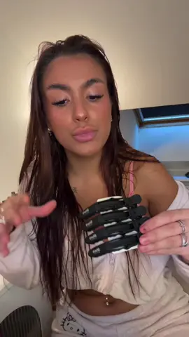 Officiellement mon préférer 🫶🏼 @Shark Beauty #shark #sharbeauty #sharkflexstyler #sharkflexstyleonlonghair 