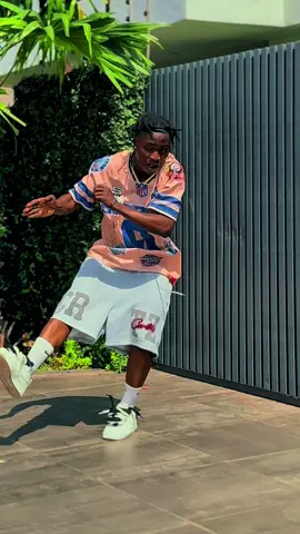 @KING OF CREATIVITY🤴 see what I did 🤭❤️ Cc: @Creative Team Dance Academy  #fyppppppppppppppppppppppp #itzbriggle #goviral #fypシ゚viral #fyp 