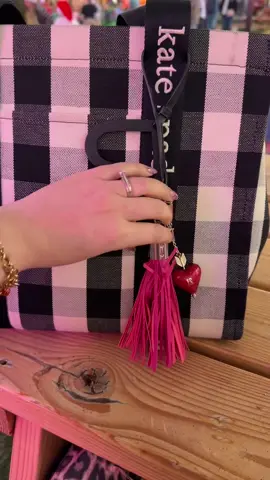 Replying to @Love, RyanGirl i’m getting everyone this for Christmas! Especially cute for stocking stuffers for teens  😊 #tiktokshopcreatorpicks #newarrivalssurge #qvc #stockingstuffer 