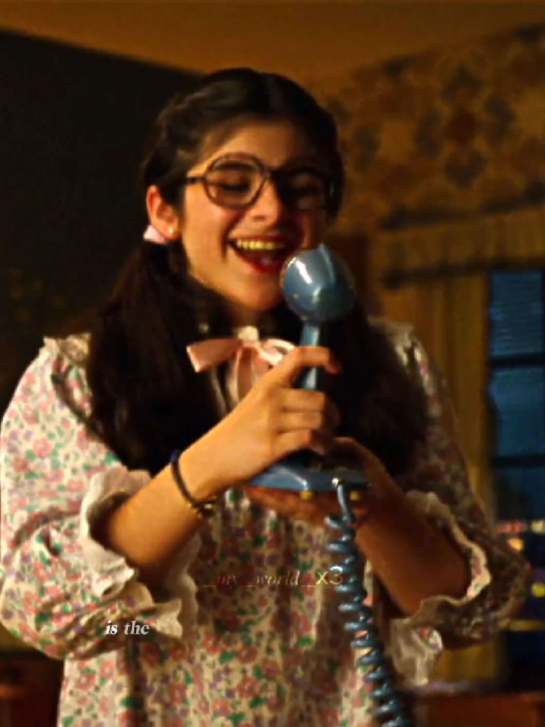 está música com certeza foi a que mais marcou a série entre todas temporadas de Stranger Things 🧇📼 #strangerthings #strangerthings5 #neverendingstory #fyy #strangerthings forever