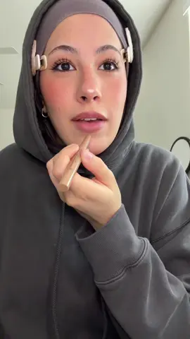 the start of the best month eeveeeerrrrrrr ⭐️  @MEDIHEAL Global toner pads  @Dr.Althea US aqua moisturizer & sunscreen  @MERIT Beauty conceal stick  @Morphe Cosmetics blush, eyeshadow, and lipliner  @milkmakeup mascara  @rhode skin lipliner  @hince 힌스 radiance balm  @ColourPop Cosmetics highlight 