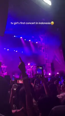 my heart was full #tvgirl #joyland 