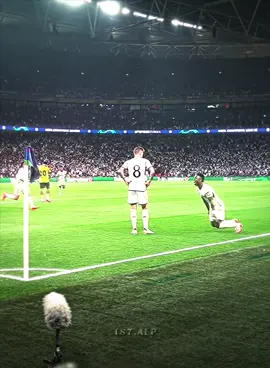 اين ذهبت تلك الروح يا مدريد !😔💔#real #madrid #هلا_مدريد #كره_القدم_قصه_عشق_لاينتهي🤩 #fypppppppppppppppppppp #اكسبلور #pov #fyp 