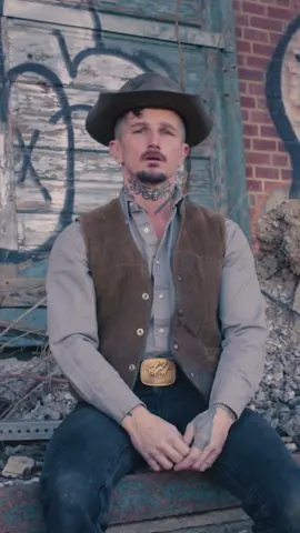 Hell I Have. Friday. 💨  video: @onetrickponymedia /ig #benjamintod #countrymusic #newmusic #country 