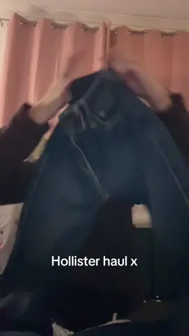 hollister haul gang x #haul #shoppinghaul #hollister #swag #esdeekid 