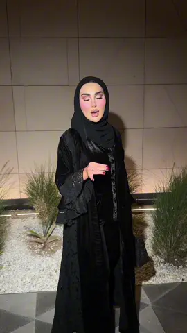 حبيتوني بالعبايه؟  7march_line