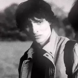 #MIKEWHEELER | why am i flopping so bad but anyways we love protective mike #strangerthings5 #finnwolfhard #mikewheeleredit #fyp pls go viral • • • • scp:jcqscenes ac:smashe_audios 